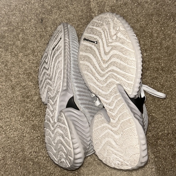 Alphabounce Instinct Cloud White size women’s 6.5 - Picture 8 of 9
